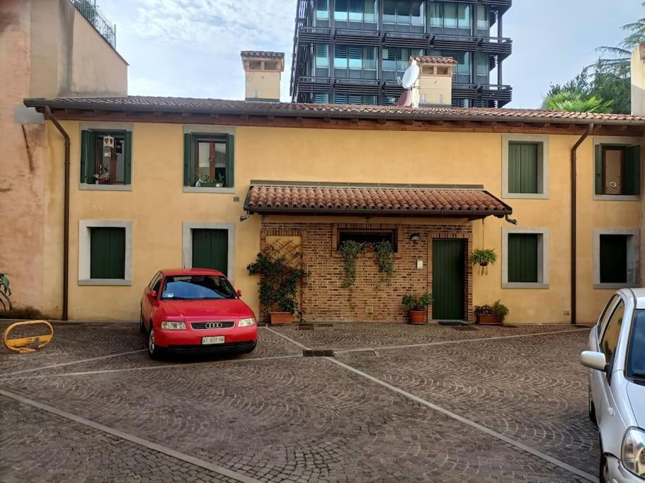 Appartamento Bonbon, Centro Storico Con Parcheggio Gorizia Ngoại thất bức ảnh